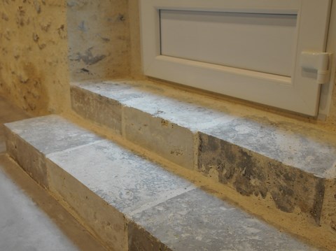 aménagement maison, grange - création emmarchement escalier en pierre